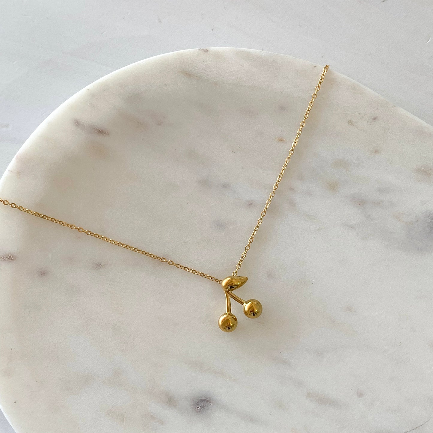 Collar cerezas