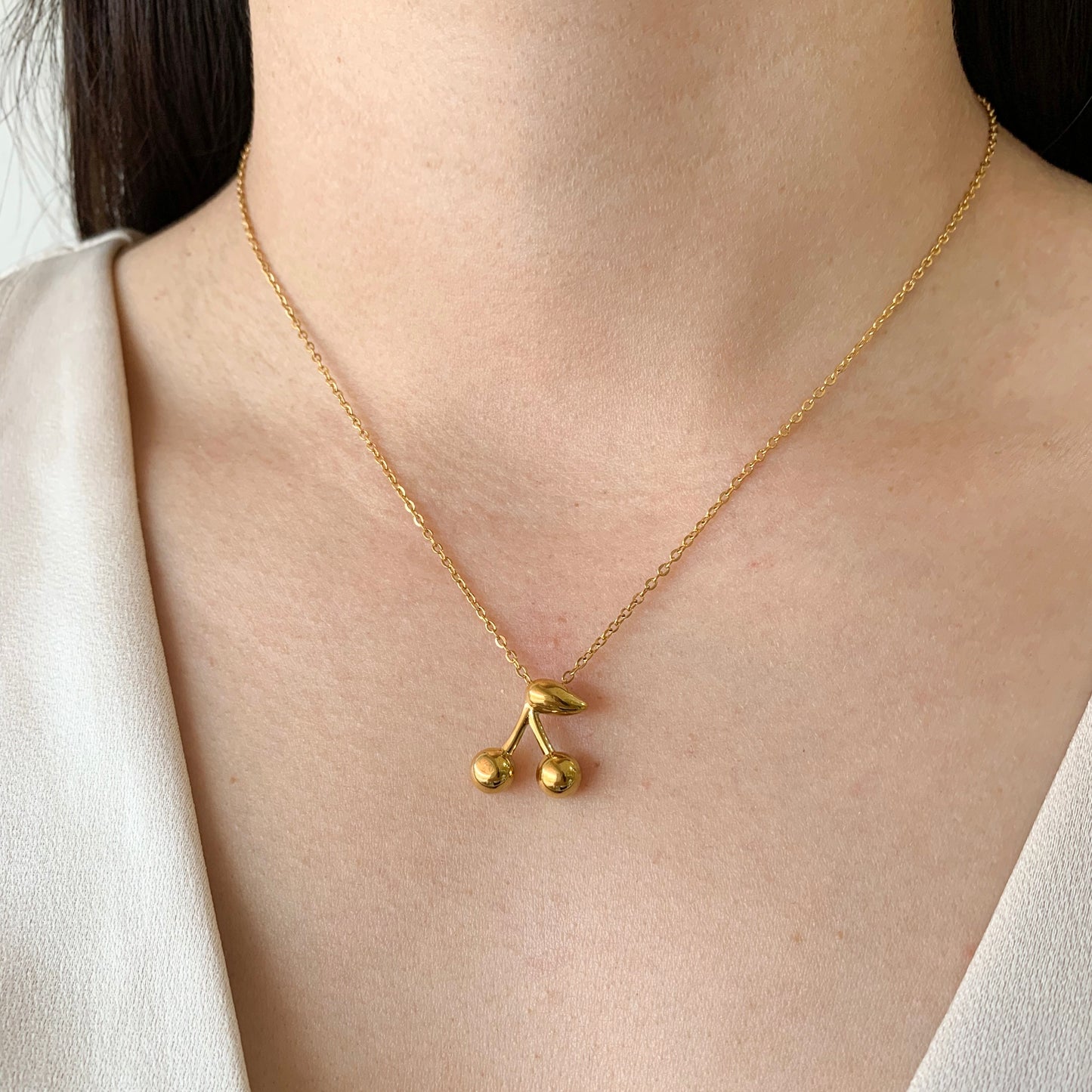 Collar cerezas
