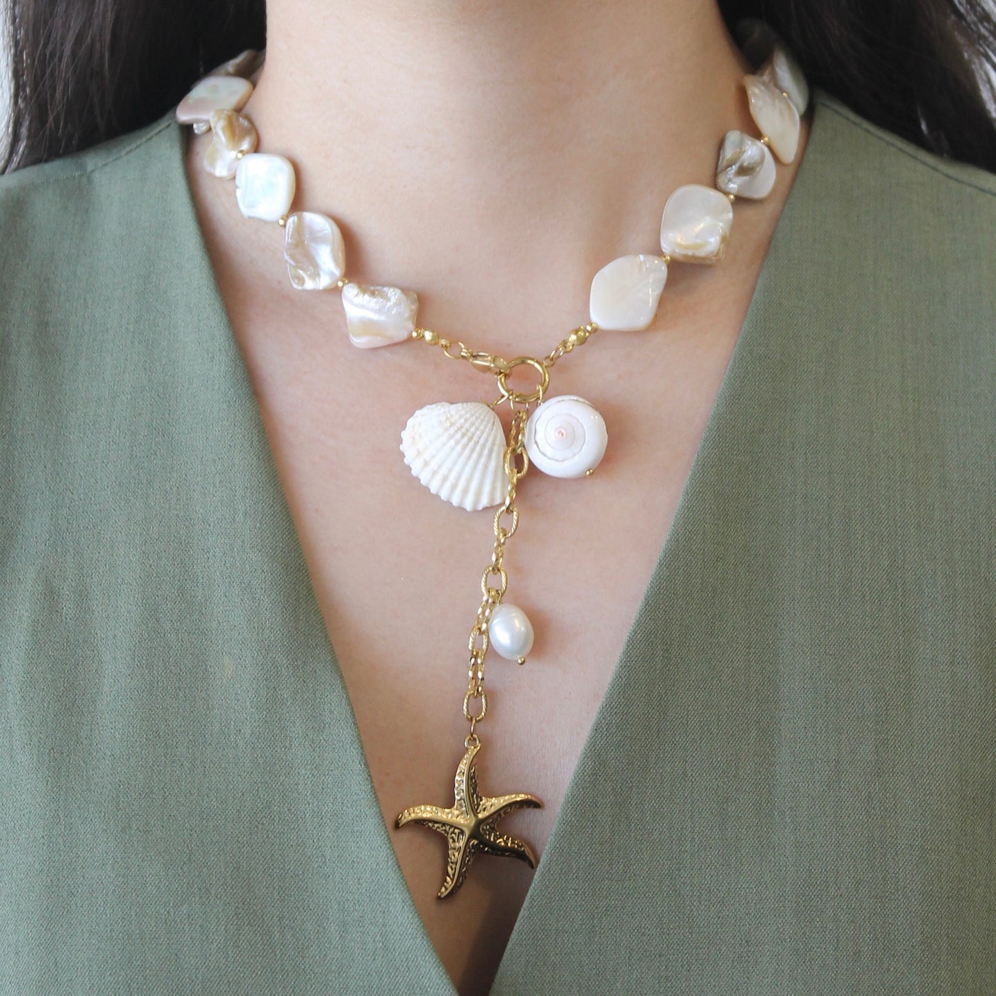 Collar conchas y piedras naturales con estrella de mar