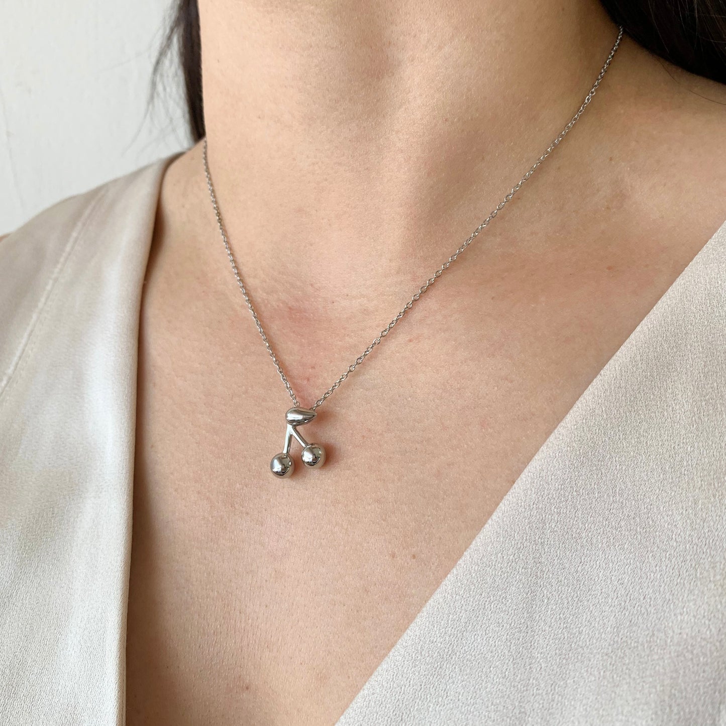 Collar cerezas