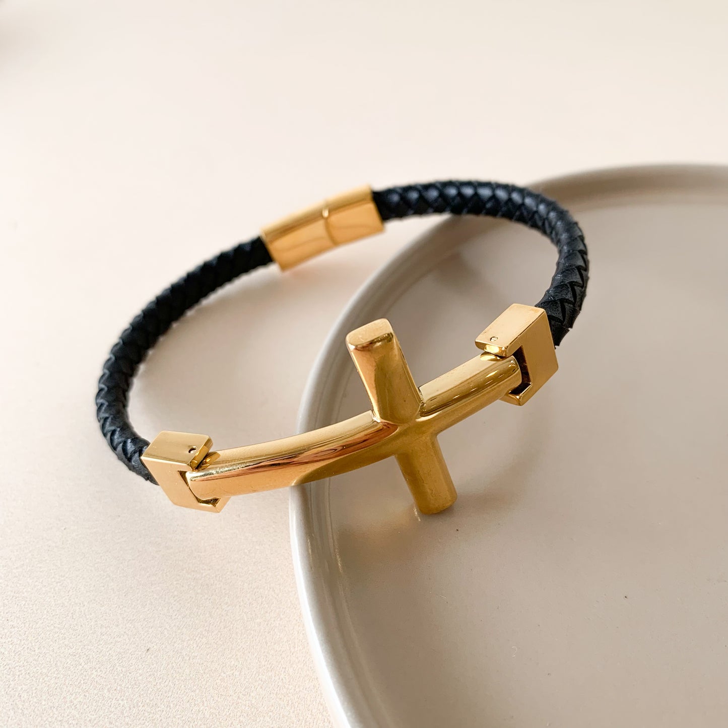 Pulsera cruz hombre