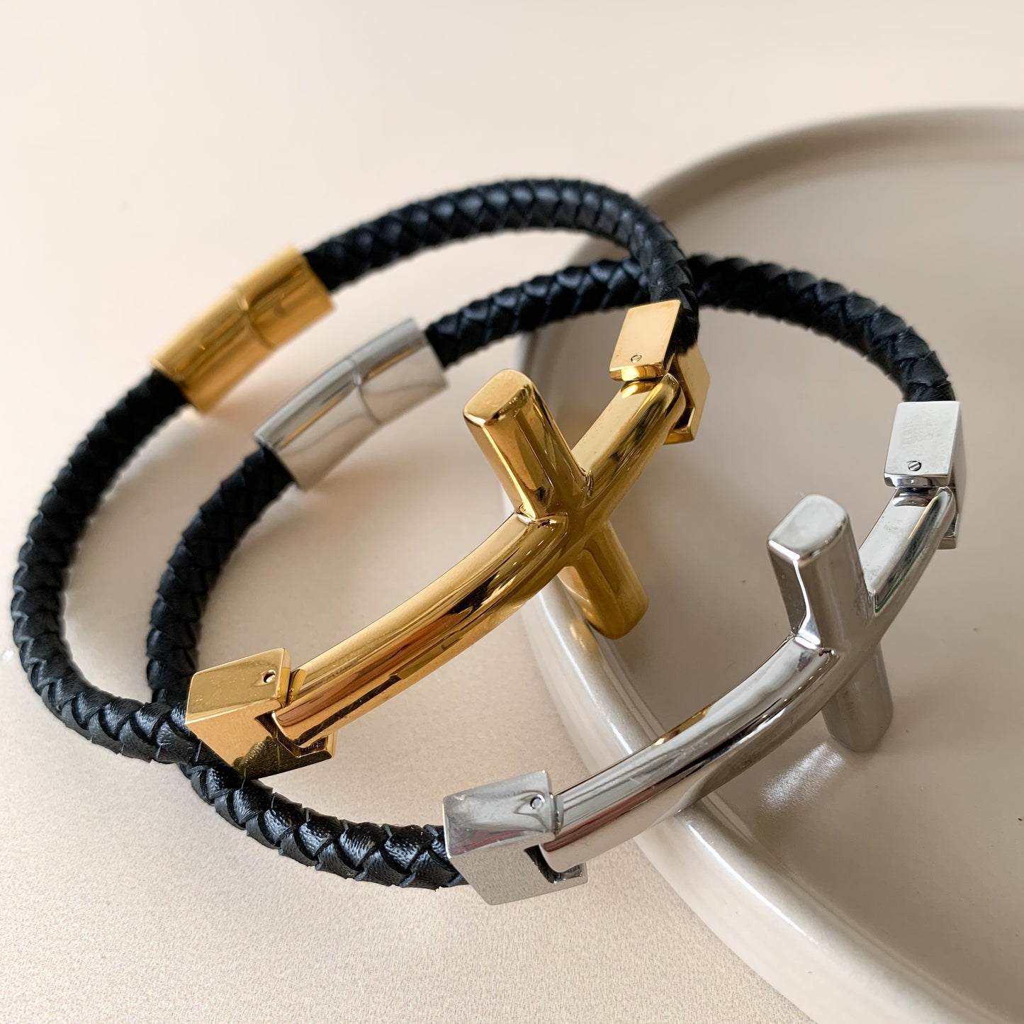 Pulsera cruz hombre