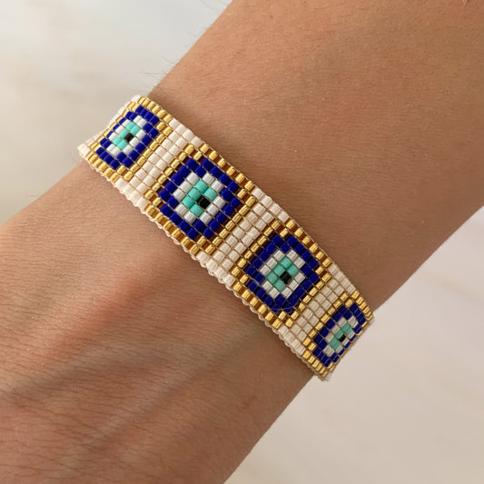 Pulsera ojitos