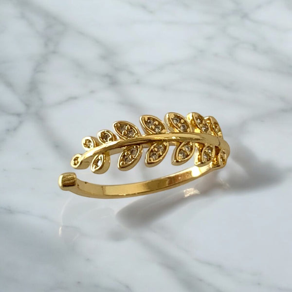 Anillo hojita brillos