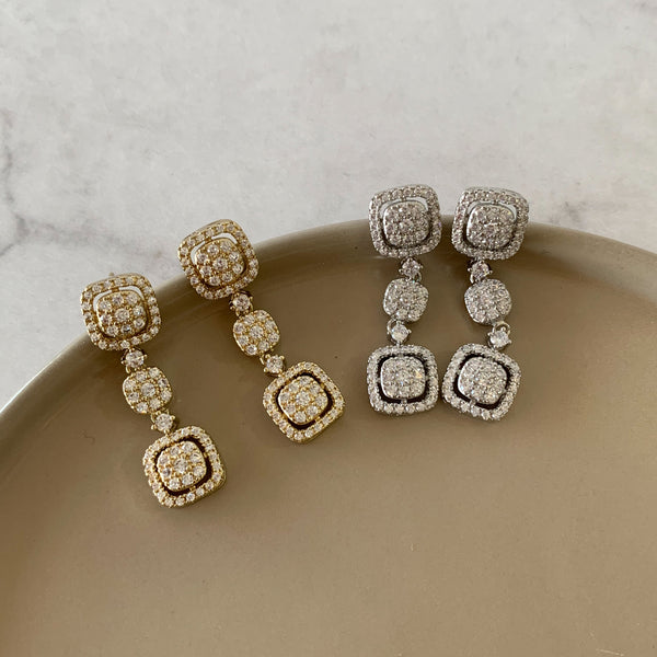Aretes cuadrados brillos