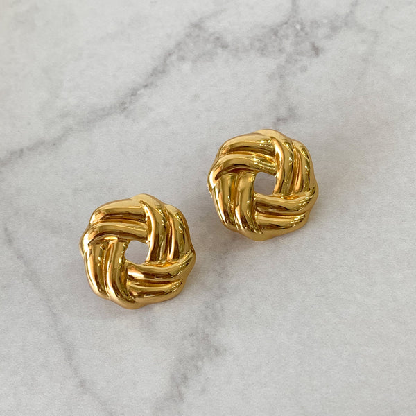 Aretes cuadrado trenzado