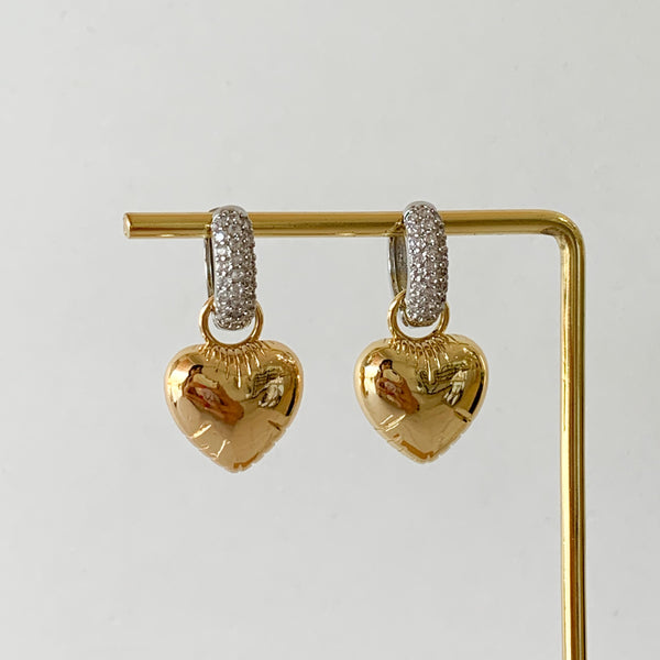 Aretes bicolor con dije