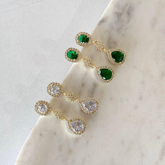 Aretes pedrería doble brillos dorados