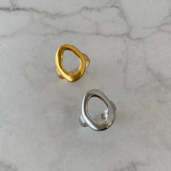 Anillo ovalo silueta